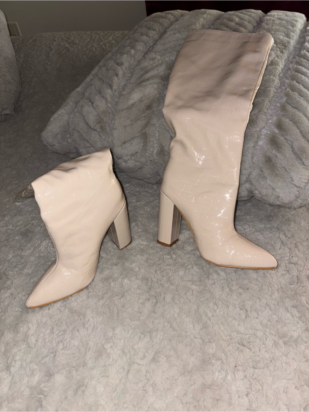 Women's Knee-High Pointed Toe Block Heel Boots - Cream - Picture 9 of 16